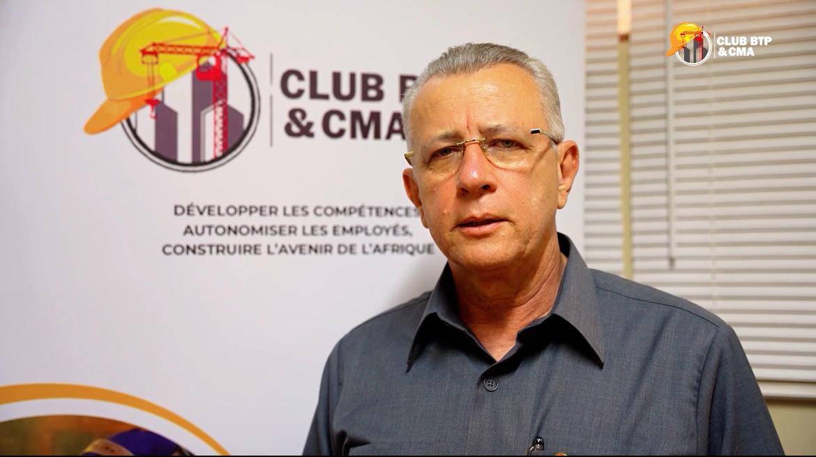 Bâtiment en construction en RDC